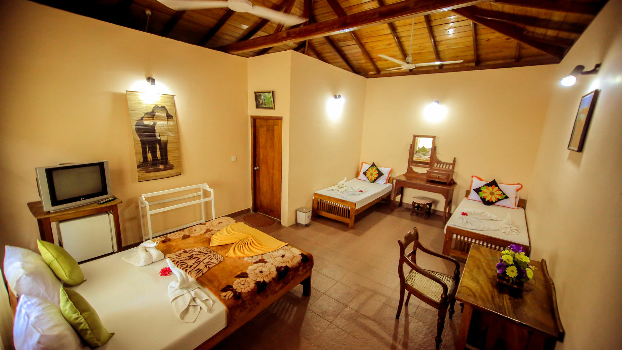 Frangipani motel Galle Esterno foto