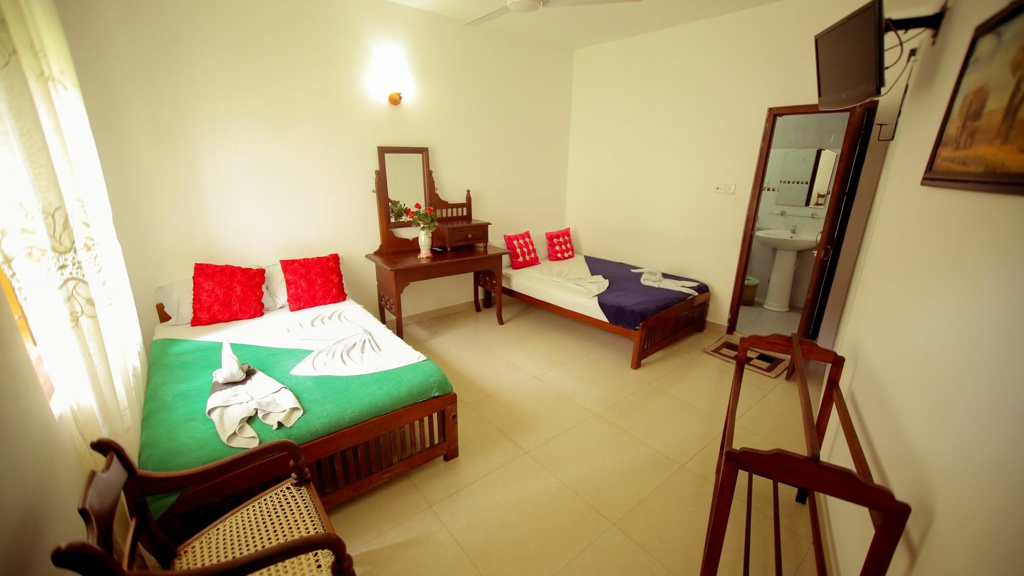 Frangipani motel Galle Esterno foto
