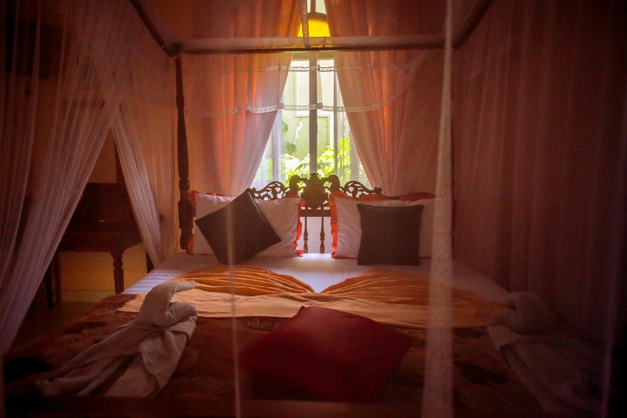 Frangipani motel Galle Esterno foto